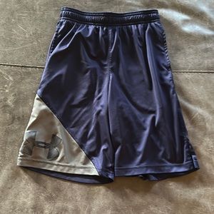 Under Armour dri fit youth athletic shorts